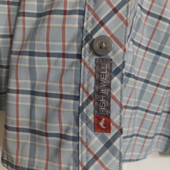 Simms Fishing Products Short Sleeve Button Down Shirt Blue Plaid Size S - Picture 4 of 5